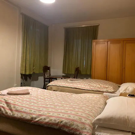 מלון Calancasca Ristorante Jaipur