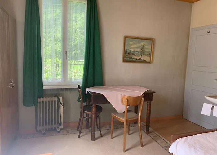 Calancasca Ristorante Jaipur * Grono